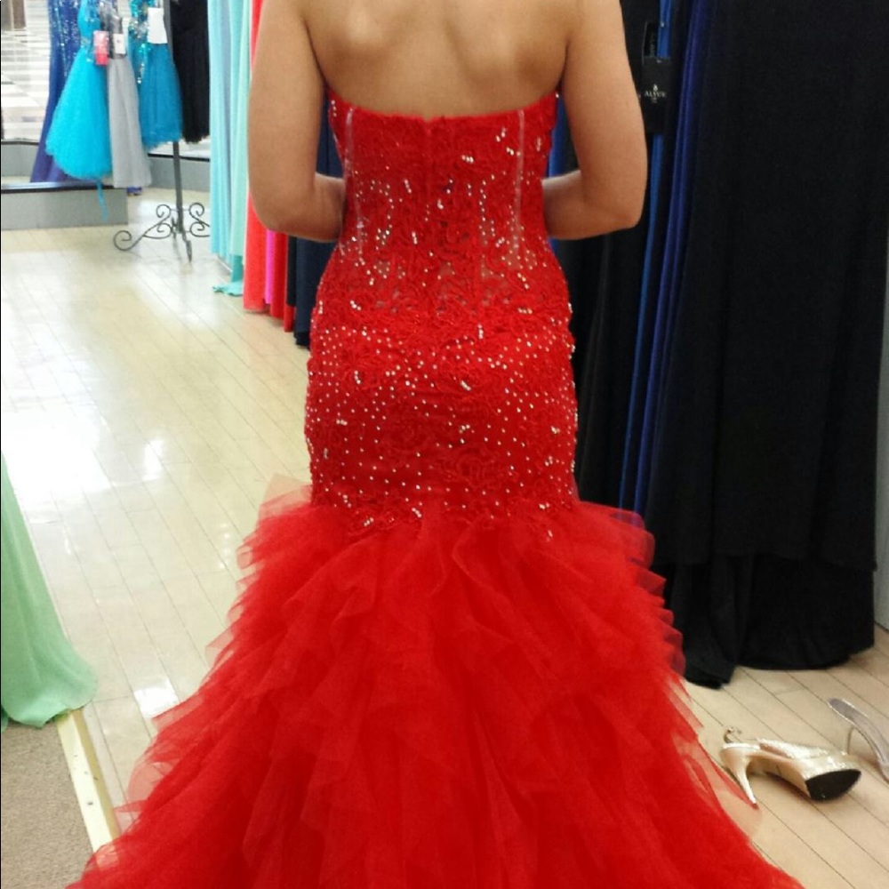Prom Dress - Picture 3 of 3